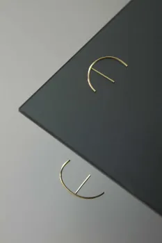 Ohrring Capture Mid von Soek Atelier