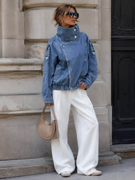 Jeansjacke mit hohem Kragen
